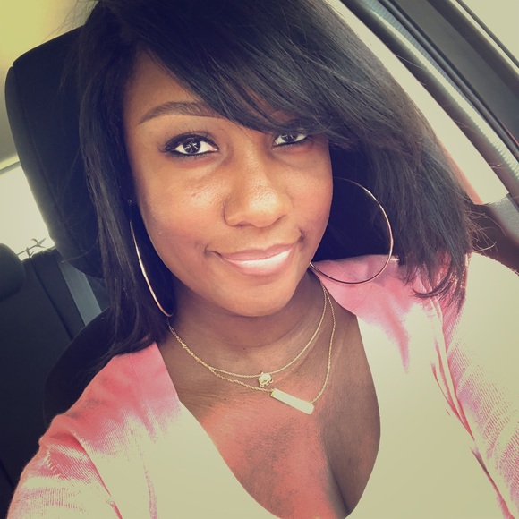 Meet J.C 💜 - Picture 2 of 8